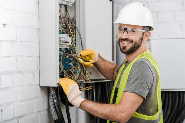 Best Commercial Electrician Services  in Elfers, FL